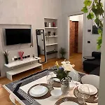 Centro Garibaldi M2 Lägenhet