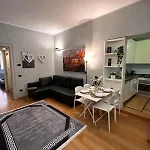 Centro Garibaldi M2 Апартаменты